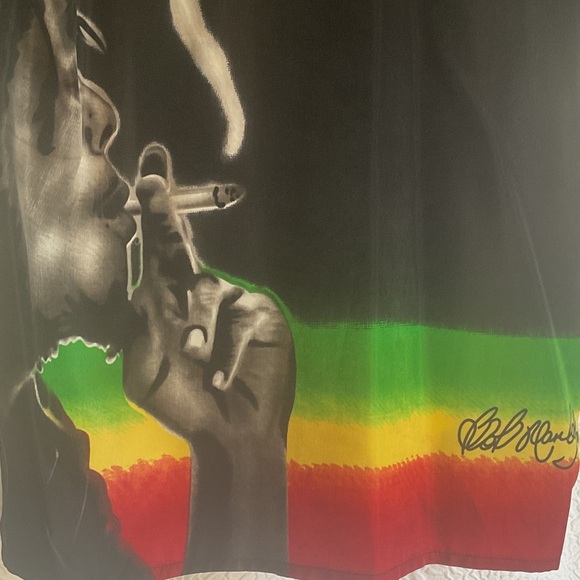 Rasta Smoking Art Shirt - Picture 1 of 4